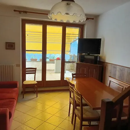 Sulla Apartment *